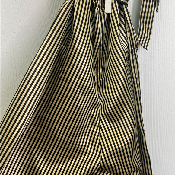 Asos - NWT Gold And Black Stripe Halter Deep V Neck Belted Jumpsuit Size 10 - Picture 10 of 11